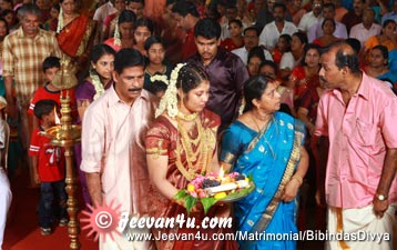 Bipindas Divya Wedding day images